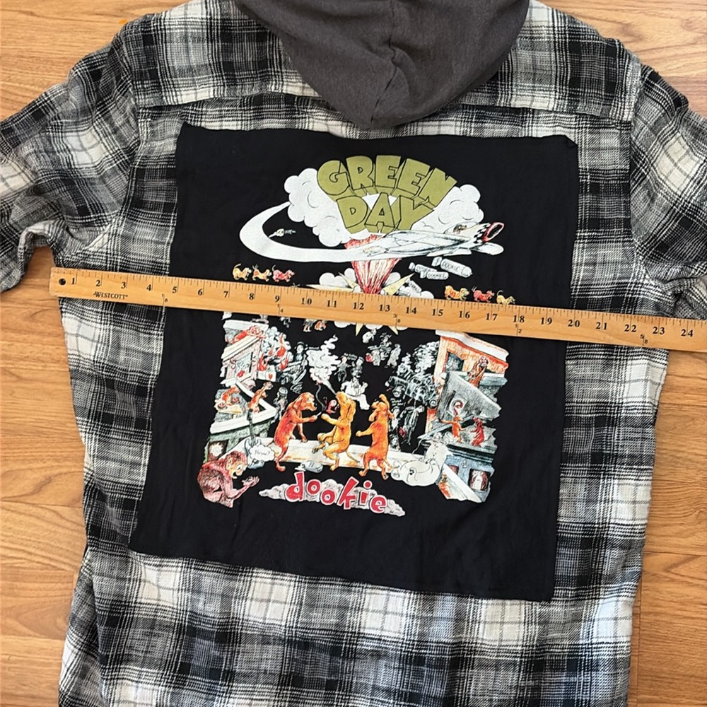 Green Day Upcycled Flannel Shirt Handmade Size Large L with Hood - Picture 4 of 4